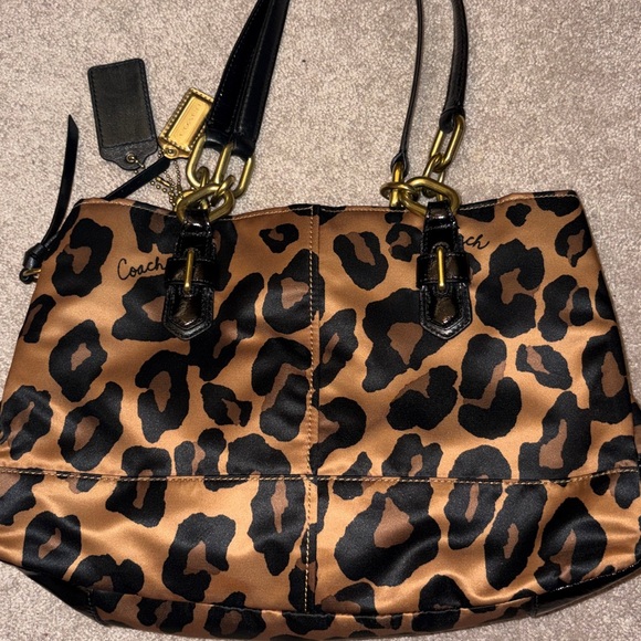 Coach Chelsea Ocelot Jayden leopard print bag READ DESCRIPTION - Picture 3 of 11
